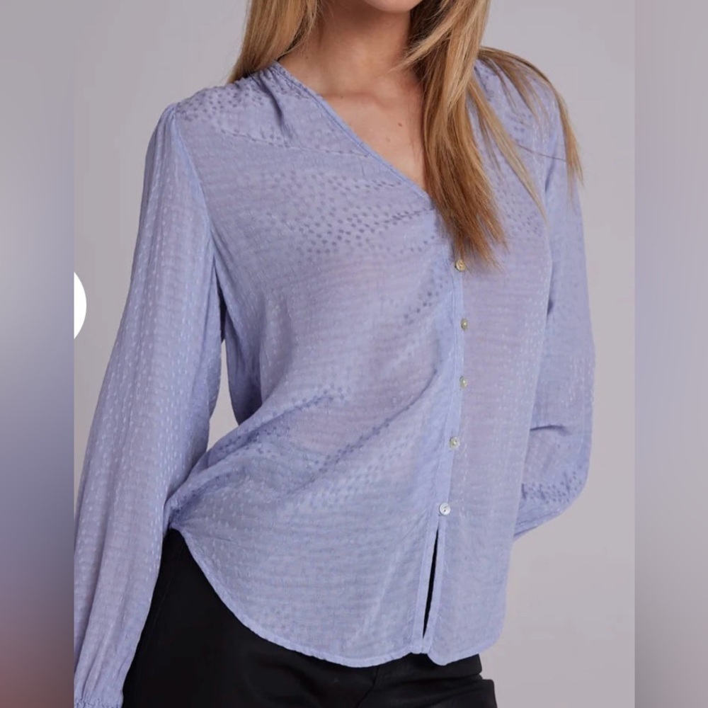 Bella Dahl Smocked Cuff Button Down - Icy Peri Small